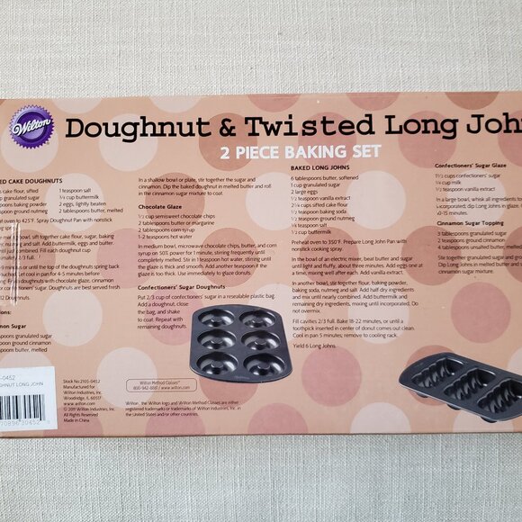Wilton Doughnut & Twisted Long John 2 piece baking set - Picture 2 of 3